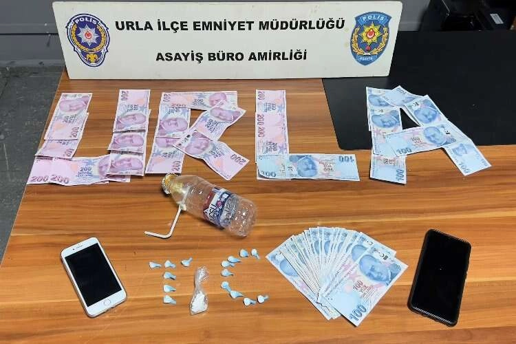 Urla polisi uyuşturucu tacirlerine göz açtırmıyor haberinin görseli