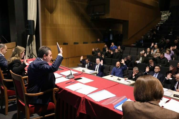Meclisten karar çıktı Bergama'da TOGG kullanılacak haberinin görseli