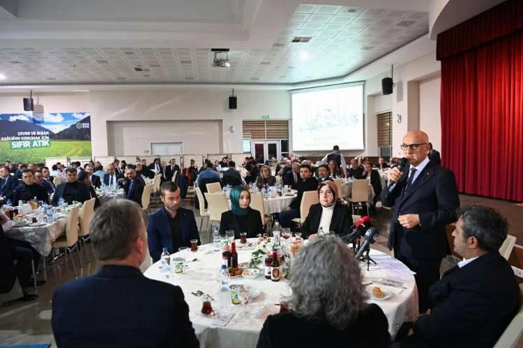 Bakan Kirişçi: Deprem bölgesine 3,4 milyar lira destekleme ödemesi yaptık haberinin görseli