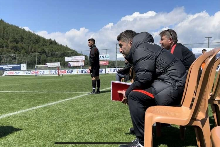 Sabri Sarıoğlu ay-yıldızlı ekipler için İzmir Cup'ta haberinin görseli