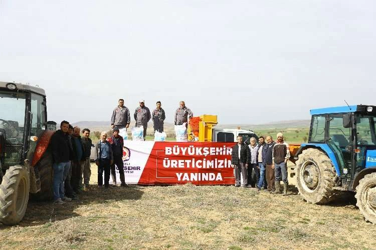 Denizli'de mera ıslah çalışmaları üreticileri mutlu etti    haberinin görseli