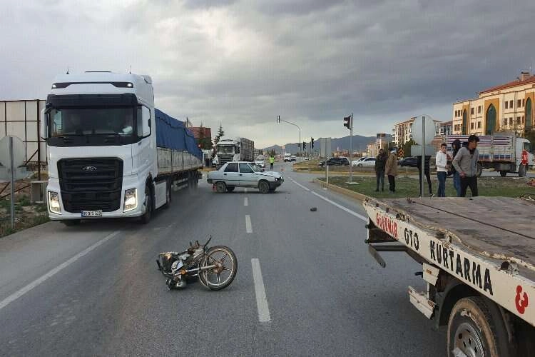 Babasının öldüğü kazada 3 gün dayanabildi