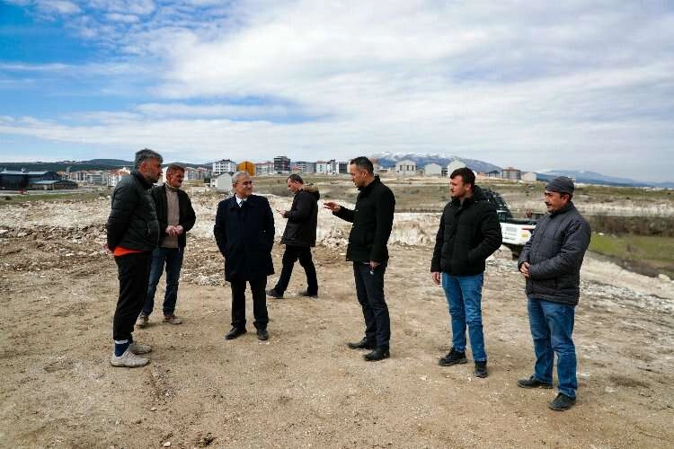 Başkan Işık, Kanal Kütahya projesini yerinde inceledi  haberinin görseli
