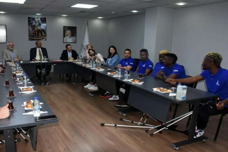 AXA Sigorta'dan İzmir BBSK'ya tam destek haberinin görseli