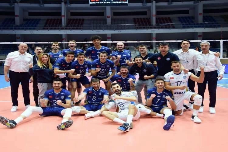 Arkas Spor kritik viraja girdi haberinin görseli