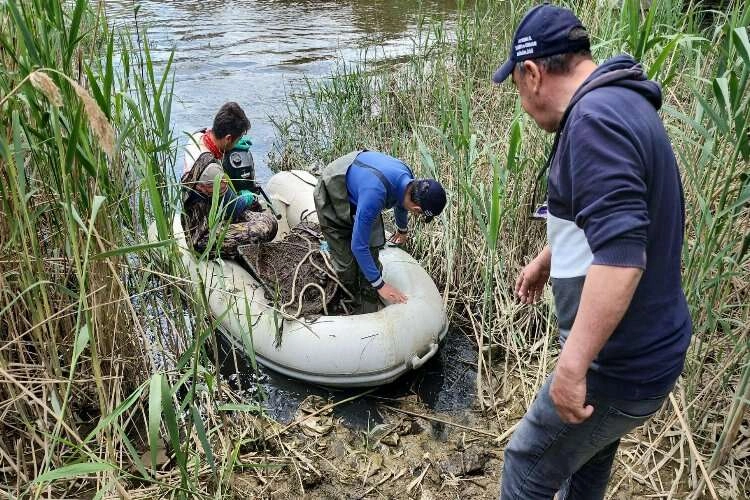 Didim sularında sahipsiz gergi ağı operasyonu haberinin görseli
