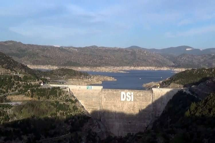 Aydın'da barajlar yağmurdan nasibini alıyor haberinin görseli