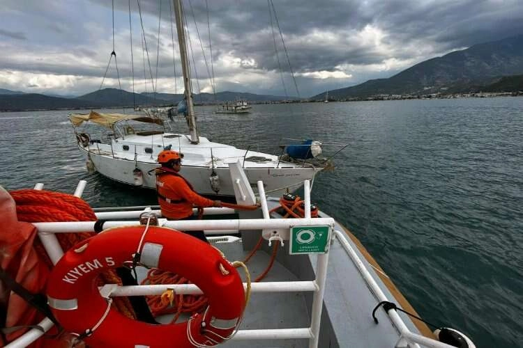 Fethiye açıklarında tekne kurtarıldı haberinin görseli