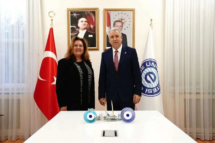 Mikrorobotların tıpta kullanımının önünü açacak proje haberinin görseli