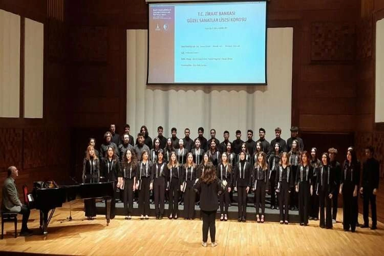İzmir Uluslararası Çoksesli Korolar Festivali’ne yoğun ilgi haberinin görseli