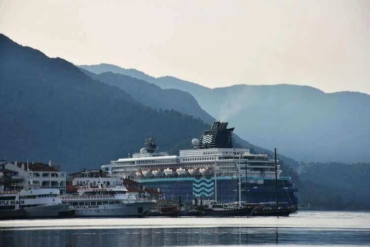 Marmaris kruvaziyer sezonunu açtı haberinin görseli