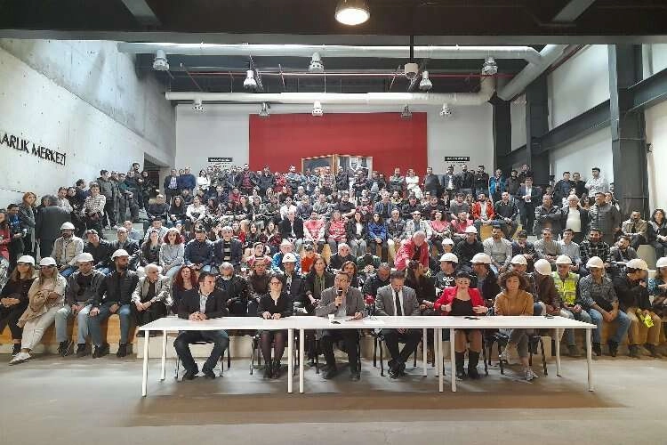 TMMOB İzmir İKK: Emeğimizi yok sayamazsınız! haberinin görseli