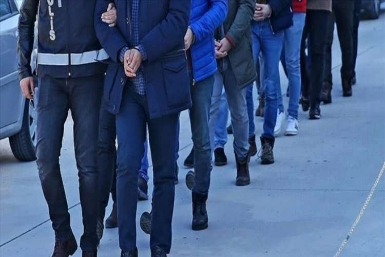 İzmir ve Manisa ortak operasyonunda 25 tutuklama haberinin görseli