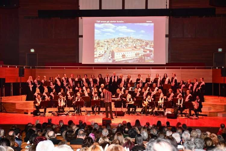 Yüzyılın Ağıdı oratoryosu sanatseverlerle buluştu haberinin görseli