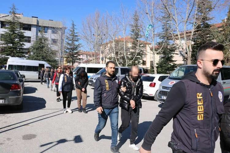 'Depremzede paketi' paylaşımıyla vatandaşı dolandırdılar haberinin görseli