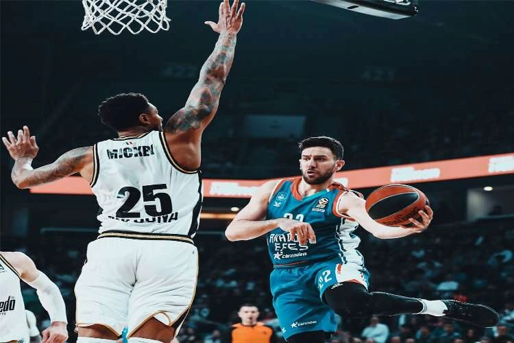 Anadolu Efes maçı ne zaman? Nerede? Saat kaçta? haberinin görseli