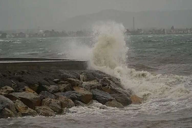 Meteoroloji uyardı... Kuzey egeye fırtına geliyor haberinin görseli