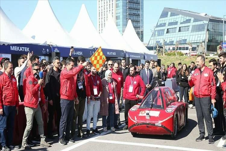 Robotaksi Binek Otonom Araç Yarışması sona erdi haberinin görseli