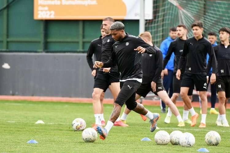 Manisa FK, deplasman maçına hazır haberinin görseli