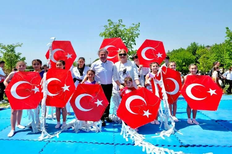 Bornova 23 Nisan'da uçurtma uçuracak haberinin görseli
