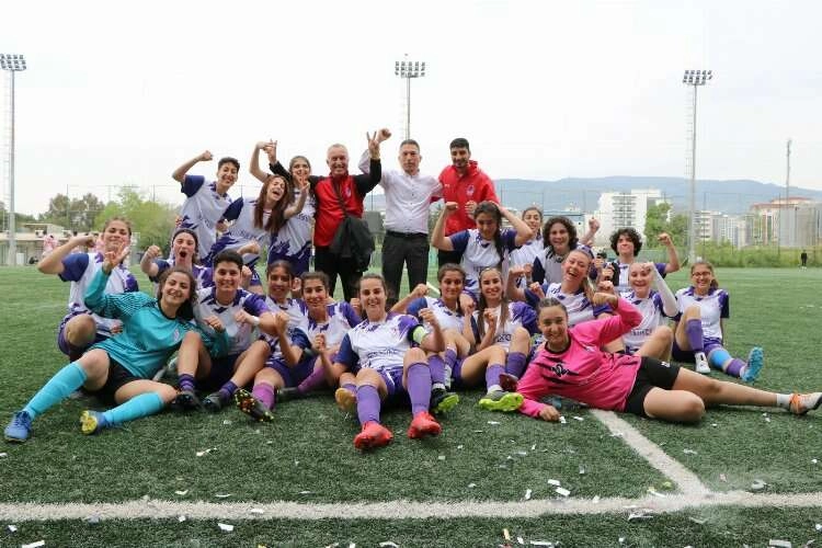 Bornova Genç Yıldızlar Play- Off’ta haberinin görseli
