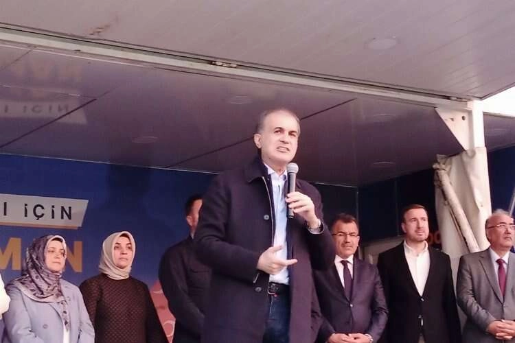 AK Parti Sözcüsü Çelik: Türkiye'yi kurban etmek istiyorlar haberinin görseli