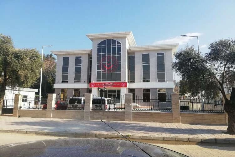 65 yaş üstü vatandaşlara ücretsiz seyahat desteği haberinin görseli