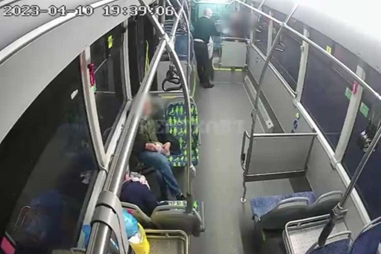 Otobüs şoföründen örnek davranış haberinin görseli