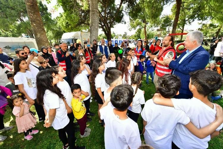 Kültürpark’ta 23 Nisan kutlamaları haberinin görseli