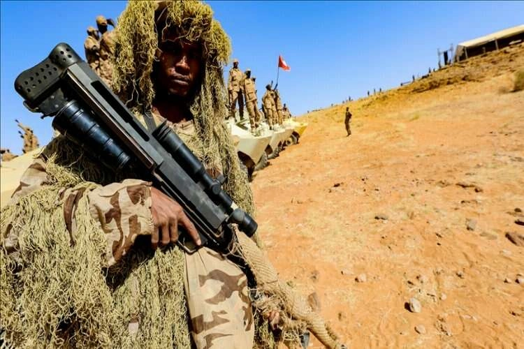 Sudan'da orduyla çatışan Hızlı Destek Kuvvetleri kimlerdir?   haberinin görseli