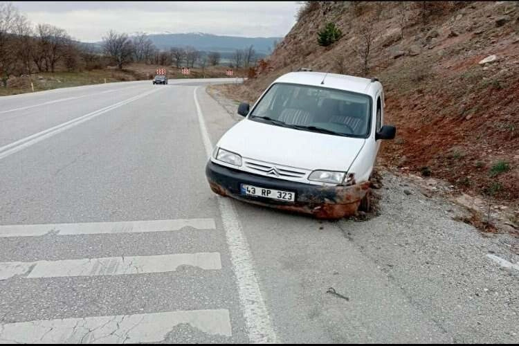 Kütahya'da trafik kazası: Yaralılar var haberinin görseli