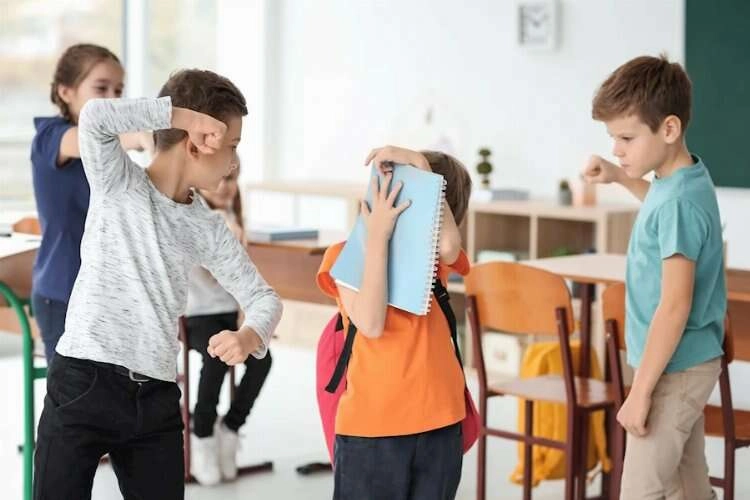 TÜİK akran zorbalığına uğrayan çocuk sayısını açıkladı haberinin görseli