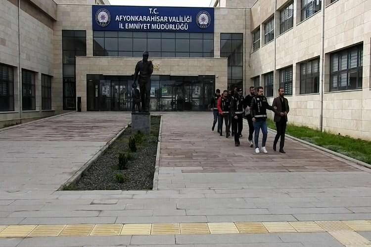 Afyonkarahisar'da suç örgütüne operasyon haberinin görseli