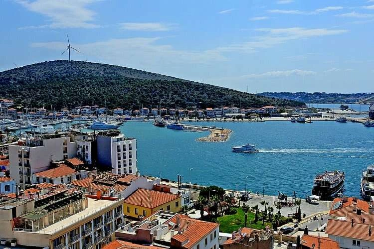 Çeşmeli otelciler, son dakika rezervasyonları bekliyor haberinin görseli