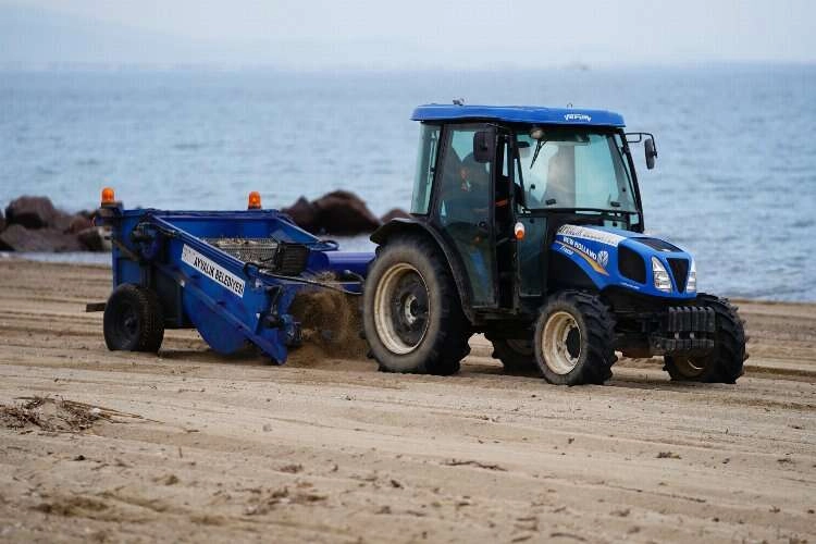 Balıkesir'de plajlar sezona hazırlanıyor haberinin görseli