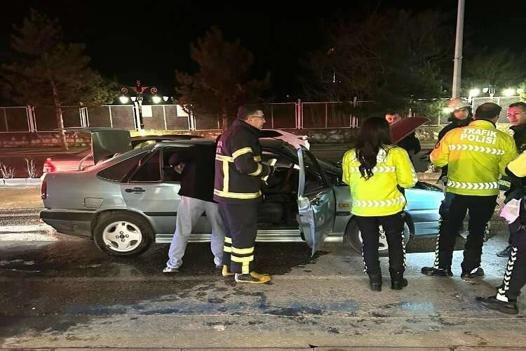 Kütahya'da seyir halindeki araçta yangın haberinin görseli