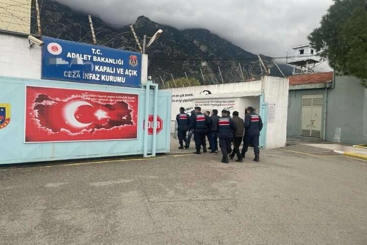 Jasat dedektifleri suçluların peşinde haberinin görseli