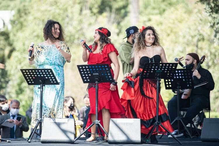İzmir’de sokak sanatçılarına düzenleme geliyor haberinin görseli