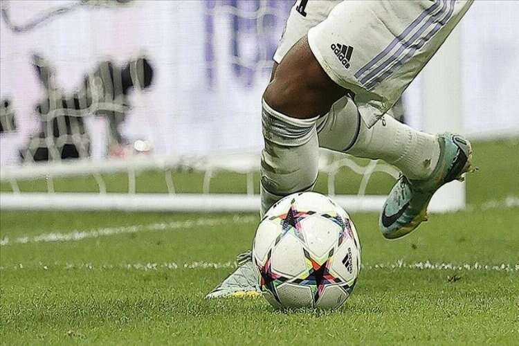 Real Madrid evinde kazandı haberinin görseli