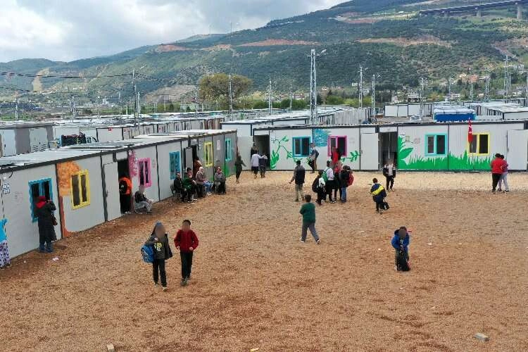 4 milyon çocuk 23 Nisan’ı kutlayamadı haberinin görseli