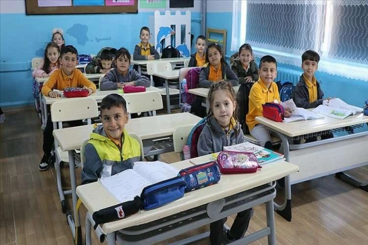 Ara tatil sonrası ilk ders zili çaldı haberinin görseli