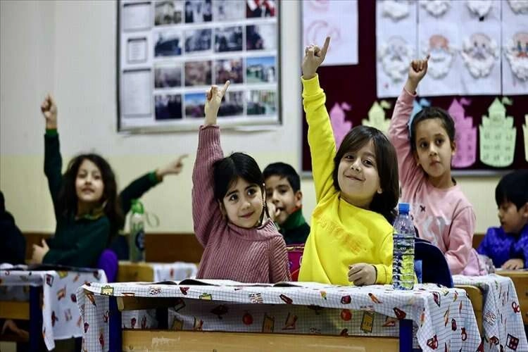 Okullarda ara tatil sonrası ilk ders zili çaldı haberinin görseli