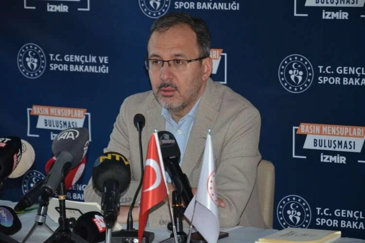 Kasapoğlu’ndan Büyükşehir’e ‘Karşıyaka’ resti: Biz yaparız! Gölge etmeyin haberinin görseli