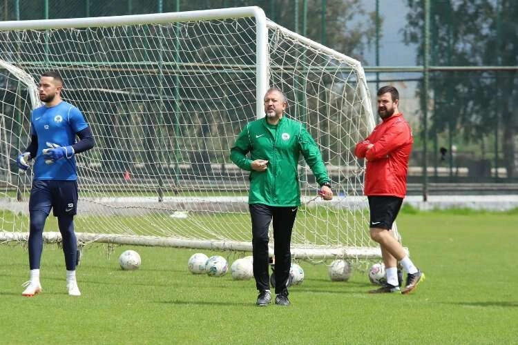 Menemen FK'da Serkan Afacan rüzgarı haberinin görseli