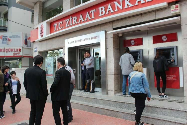 Tartıştığı güvenlik görevlisini tabancayla vurdu haberinin görseli