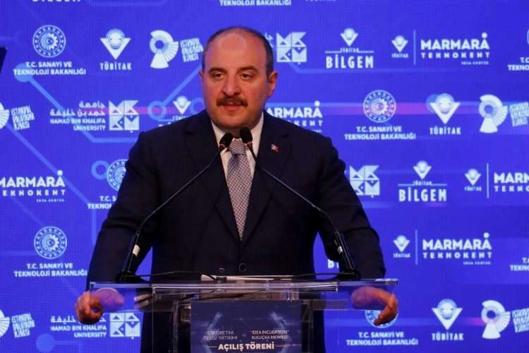 Bakan Varank: “Birilerinin ‘Bunu kim alır’ dediği Togg, rekor sürede rekor siparişlere ulaştı” haberinin görseli