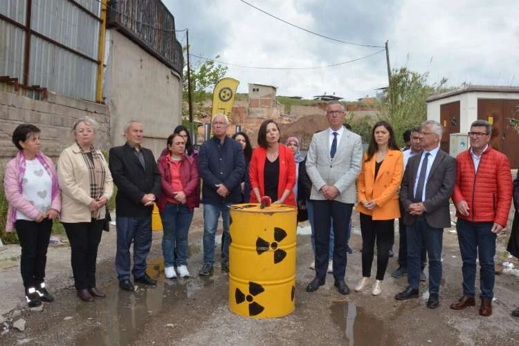 İzmir’in Çernobili'nden bir isyan daha! haberinin görseli