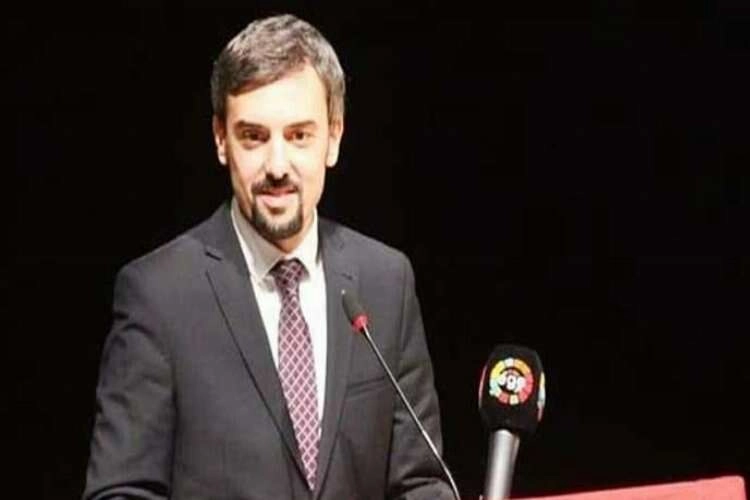 CHP İlçe Başkanı Arda Arpacı'dan istifa haberinin görseli