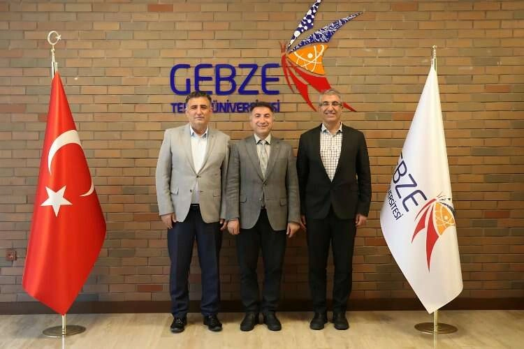 Rektör Demir’den Gebze Teknik Üniversitesi’ne ziyaret haberinin görseli