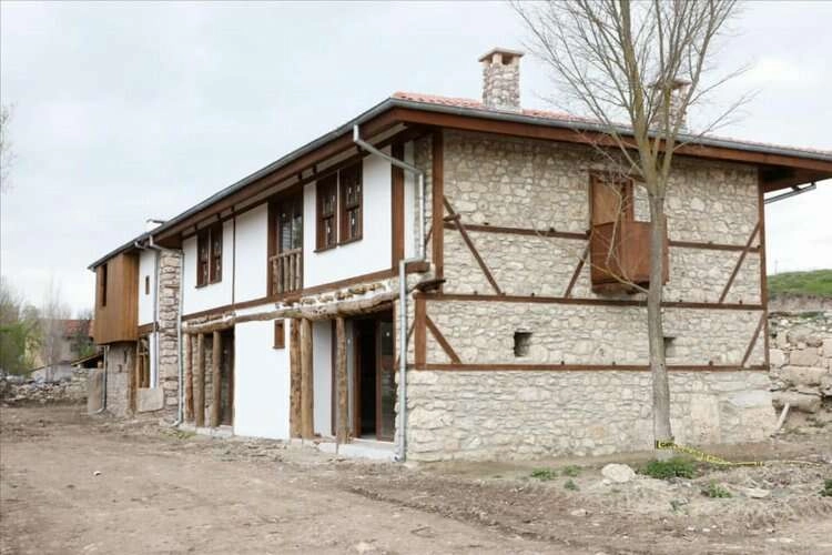 Kütahya'daki Aizanoi Antik Kenti turizme kazandırılıyor haberinin görseli